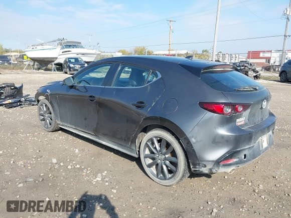 ✅ 2019 Mazda 3 Preferred • VIN: JM1BPAMM3K1138538 • Lot: 43418441. Listed on IAAI with 97,960 mi. Free auction sales archive from the USA and detailed vehicle history report at DreamBid. Image 3.