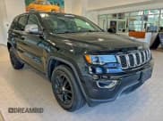 ✅ 2017 Jeep Grand Cherokee Limited • VIN: 1C4RJFBGXHC861214 • Лот: 96277665. Опубликован ранее на Copart с пробегом 98 685 миль. Бесплатный доступ к архиву аукционных продаж из США и подробный отчёт об истории автомобиля на DreamBid. Изображение 1.