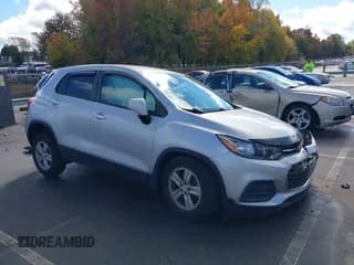 ✅ 2021 Chevrolet Trax LS • VIN: KL7CJKSB1MB303963 • Lot: 43567758. Listed on IAAI with 79,555 mi. Free auction sales archive from the USA and detailed vehicle history report at DreamBid. Image 1.