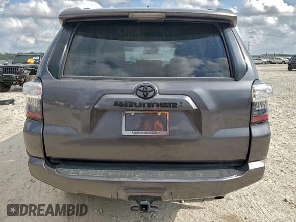 ✅ 2023 Toyota 4Runner SR5 • VIN: JTEEU5JR0P5302904 • Лот: 94127975. Опубликован ранее на Copart с пробегом 39 102 миль. Бесплатный доступ к архиву аукционных продаж из США и подробный отчёт об истории автомобиля на DreamBid. Изображение 6.