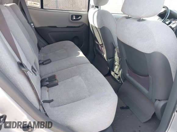 ✅ 2005 Hyundai Santa Fe GLS • VIN: KM8SC73D85U924785 • Лот: 41964578. Размещён на IAAI с пробегом 172 898 миль миль. Получите бесплатный доступ к архиву аукционных продаж из США и посмотрите подробный отчёт об истории автомобиля на DreamBid. Изображение 8.