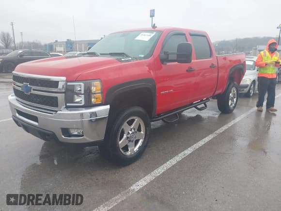 ✅ 2011 Chevrolet Silverado 2500HD LT • VIN: 1GC1KXCGXBF130075 • Лот: 41467109. Опубликован ранее на IAAI с пробегом 167 233 миль. Бесплатный доступ к архиву аукционных продаж из США и подробный отчёт об истории автомобиля на DreamBid. Изображение 21.
