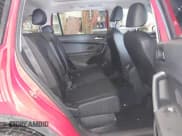 ✅ 2018 Volkswagen Tiguan SEL • VIN: 3VV2B7AX1JM190155 • Lot: 41675633. Wystawiony na IAAI z przebiegiem 91 594 mil. Bezpłatny archiwum sprzedaży aukcyjnych z USA i szczegółowy raport historii pojazdu na DreamBid. Zdjęcie 8.