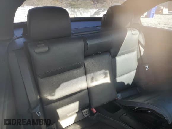 ✅ 2013 BMW 3 Series 335i • VIN: WBADX7C58DJ589891 • Lot: 92902955. Wystawiony na Copart z przebiegiem 89 335 mil. Bezpłatny archiwum sprzedaży aukcyjnych z USA i szczegółowy raport historii pojazdu na DreamBid. Zdjęcie 10.