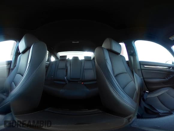 ✅ 2020 Honda Accord Sport • VIN: 1HGCV2F34LA018402 • Lot: 43677764. Wystawiony na IAAI z przebiegiem 92 996 mil. Bezpłatny archiwum sprzedaży aukcyjnych z USA i szczegółowy raport historii pojazdu na DreamBid. Zdjęcie 18.