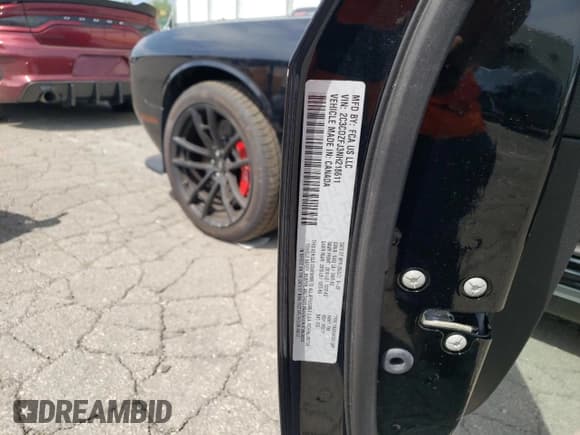 ✅ 2022 Dodge Challenger R/T Scat Pack Widebody • VIN: 2C3CDZFJ3NH218611 • Lot: 61007463. Wystawiony na Copart z przebiegiem 1 003 mil. Bezpłatny archiwum sprzedaży aukcyjnych z USA i szczegółowy raport historii pojazdu na DreamBid. Zdjęcie 12.