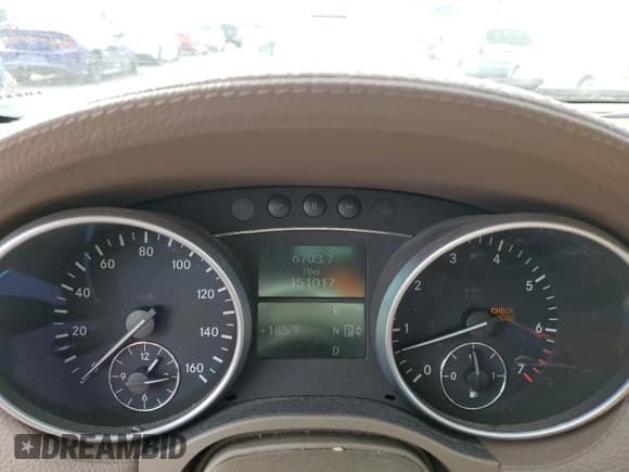 ✅ 2008 Mercedes-Benz GL 450 • VIN: 4JGBF71E38A437499 • Lot: 92262565. Wystawiony na Copart z przebiegiem 151 017 mil. Bezpłatny archiwum sprzedaży aukcyjnych z USA i szczegółowy raport historii pojazdu na DreamBid. Zdjęcie 9.