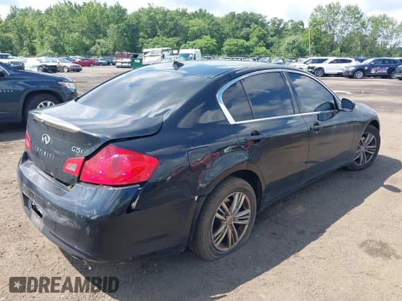 ✅ 2012 Infiniti G25 x • VIN: JN1DV6AR0CM860578 • Lot: 42727726. Wystawiony na IAAI z przebiegiem 184 551 mil. Bezpłatny archiwum sprzedaży aukcyjnych z USA i szczegółowy raport historii pojazdu na DreamBid. Zdjęcie 17.