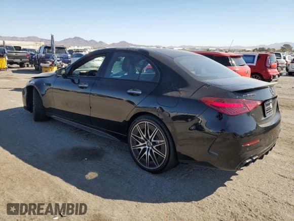 ✅ 2024 Mercedes-Benz C 63 S AMG E Performance • VIN: W1KAF8AB1RR236561 • Lot: 74100654. Wystawiony na Copart z przebiegiem 738 mil. Bezpłatny archiwum sprzedaży aukcyjnych z USA i szczegółowy raport historii pojazdu na DreamBid. Zdjęcie 2.