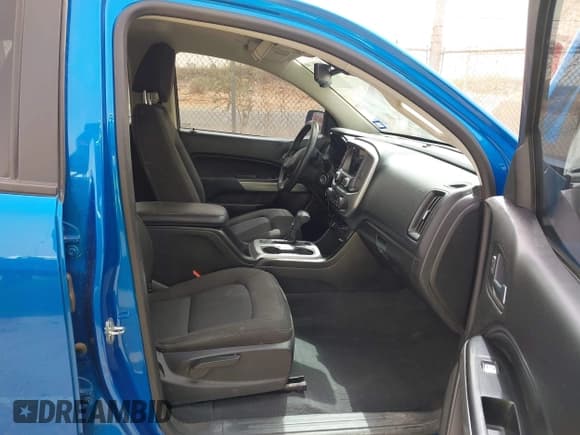 ✅ 2021 Chevrolet Colorado 2WD LT • VIN: 1GCGSCEA4M1137972 • Лот: 41936923. Опубликован ранее на IAAI с пробегом 28 628 миль. Бесплатный доступ к архиву аукционных продаж из США и подробный отчёт об истории автомобиля на DreamBid. Изображение 5.