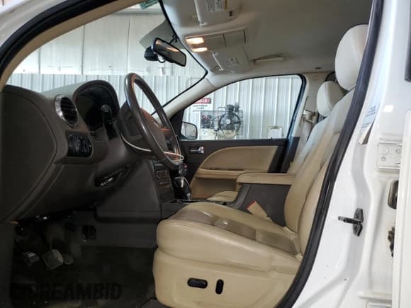 ✅ 2008 Ford Taurus X Limited • VIN: 1FMDK03W18GA17707 • Лот: 85287524. Опубликован ранее на Copart с пробегом 121 231 миль. Бесплатный доступ к архиву аукционных продаж из США и подробный отчёт об истории автомобиля на DreamBid. Изображение 7.