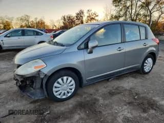 ✅ 2007 Nissan Versa S • VIN: 3N1BC13EX7L380459 • Lot: 91176555. Listed on Copart with 74,453 mi. Free auction sales archive from the USA and detailed vehicle history report at DreamBid. Image 1.