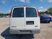 ✅ 2002 GMC Savana • VIN: 1GTFG25MX21153088 • Lot: 43172429. Wystawiony na IAAI z przebiegiem 259 244 mil. Bezpłatny archiwum sprzedaży aukcyjnych z USA i szczegółowy raport historii pojazdu na DreamBid. Zdjęcie 16.