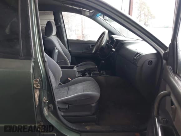 ✅ 2003 Kia Sorento LX • VIN: KNDJD733135130254 • Lot: 41454150. Listed on IAAI with 212,775 mi. Free auction sales archive from the USA and detailed vehicle history report at DreamBid. Image 5.