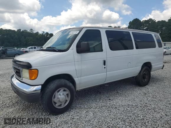 ✅ 2006 Ford Econoline Passenger XL • VIN: 1FBSS31L76HA30558 • Lot: 61823715. Wystawiony na Copart z przebiegiem 197 109 mil. Bezpłatny archiwum sprzedaży aukcyjnych z USA i szczegółowy raport historii pojazdu na DreamBid. Zdjęcie 1.