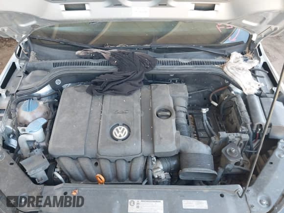 ✅ 2012 Volkswagen Jetta SEL • VIN: 3VWLP7AJ8CM397786 • Lot: 42158575. Listed on IAAI with 275,108 mi. Free auction sales archive from the USA and detailed vehicle history report at DreamBid. Image 10.