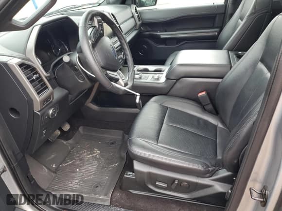 ✅ 2020 Ford Expedition XLT • VIN: 1FMJU1JT9LEA72244 • Lot: 89700815. Listed on Copart with 34,021 mi. Free auction sales archive from the USA and detailed vehicle history report at DreamBid. Image 7.