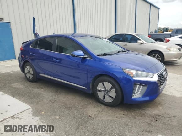 ✅ 2021 Hyundai Ioniq SE • VIN: KMHC75LC2MU252774 • Lot: 47919995. Wystawiony na Copart z przebiegiem 84 028 mil. Bezpłatny archiwum sprzedaży aukcyjnych z USA i szczegółowy raport historii pojazdu na DreamBid. Zdjęcie 4.