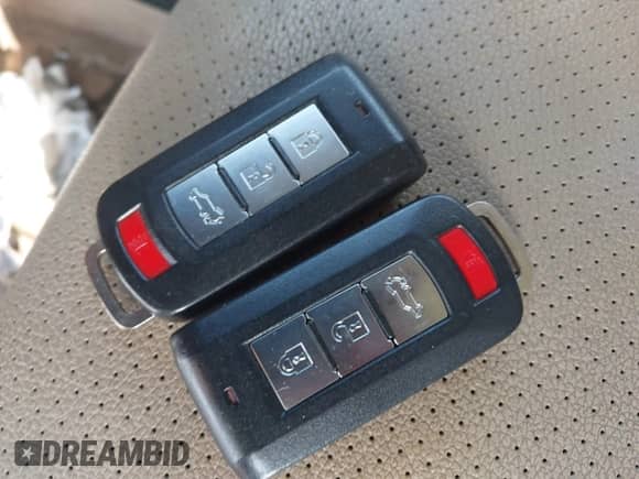 2016 Mitsubishi Outlander SE с VIN JA4AZ3A36GZ012187, выставлен на аукционе IAAI как лот 42154987 с пробегом 94 839 миль миль и . История ставок и продаж доступна на DreamBid. Изображение 11.