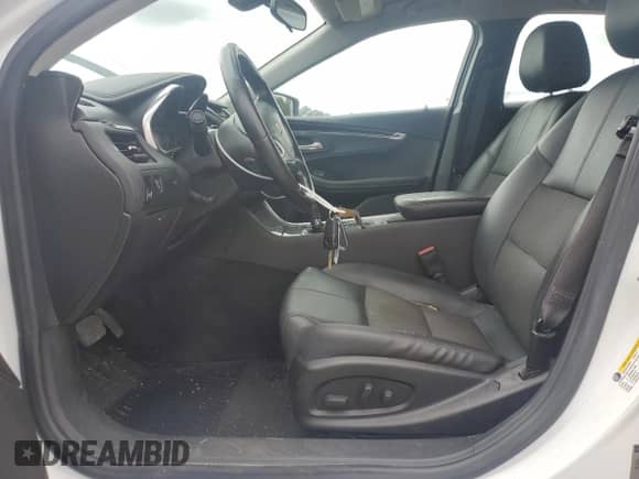 2016 Chevrolet Impala LT z VIN 2G1115S31G9129671, wystawiony jako Copart lot #86301945 z przebiegiem 212 324 mil mil oraz Szkoda całkowita • Salvage title. Historia ofert i sprzedaży dostępna na DreamBid. Obrazek 7.