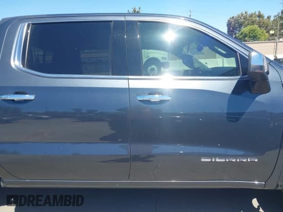 ✅ 2022 GMC Sierra 1500 SLT • VIN: 1GTU9DELONZ219903 • Lot: 40140320. Listed on IAAI with 57,019 mi. Free auction sales archive from the USA and detailed vehicle history report at DreamBid. Image 14.