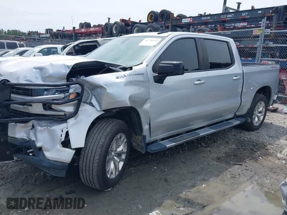 ✅ 2020 Chevrolet Silverado 1500 RST • VIN: 1GCUYEED5LZ107631 • Lot: 42546146. Wystawiony na IAAI z przebiegiem 106 756 mil. Bezpłatny archiwum sprzedaży aukcyjnych z USA i szczegółowy raport historii pojazdu na DreamBid. Zdjęcie 2.