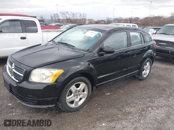 ✅ 2008 Dodge Caliber SXT • VIN: 1B3HB48B88D683307 • Лот: 41214044. Опубликован ранее на IAAI с пробегом 173 668 миль. Бесплатный доступ к архиву аукционных продаж из США и подробный отчёт об истории автомобиля на DreamBid. Изображение 2.