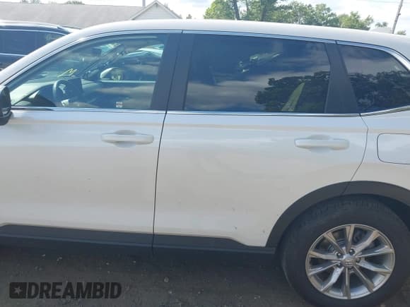 ✅ 2025 Honda CR-V EX-L • VIN: 2HKRS4H76SH455922 • Lot: 43054441. Listed on IAAI with 7,461 mi. Free auction sales archive from the USA and detailed vehicle history report at DreamBid. Image 14.