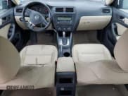 ✅ 2011 Volkswagen Jetta SE • VIN: 3VWDZ7AJ8BM313799 • Lot: 67115455. Wystawiony na Copart z przebiegiem 320 947 mil. Bezpłatny archiwum sprzedaży aukcyjnych z USA i szczegółowy raport historii pojazdu na DreamBid. Zdjęcie 8.