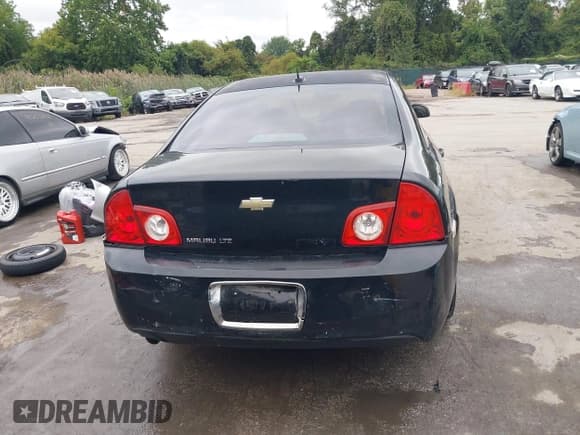 ✅ 2009 Chevrolet Malibu 2LT • VIN: 1G1ZJ57B294153177 • Lot: 43242241. Listed on IAAI with 210,315 mi. Free auction sales archive from the USA and detailed vehicle history report at DreamBid. Image 16.