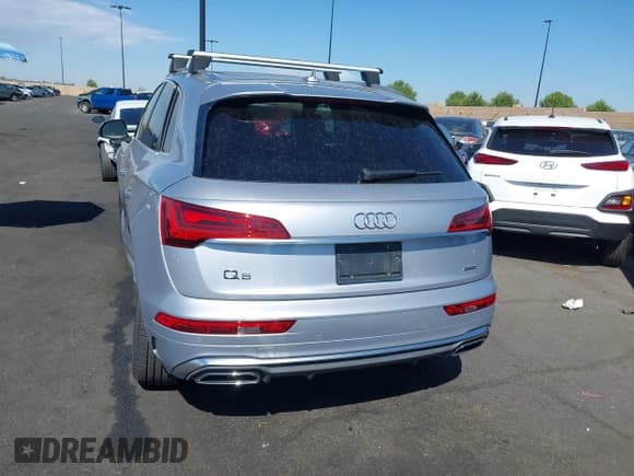 ✅ 2022 Audi Q5 S line Premium • VIN: WA1GAAFY6N2054794 • Lot: 43086601. Listed on IAAI with 31,086 mi. Free auction sales archive from the USA and detailed vehicle history report at DreamBid. Image 16.