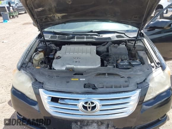 ✅ 2008 Toyota Avalon XL • VIN: 4T1BK36B28U281201 • Lot: 43074732. Listed on IAAI with 175,386 mi. Free auction sales archive from the USA and detailed vehicle history report at DreamBid. Image 10.