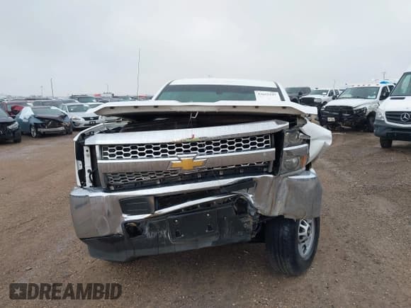 ✅ 2019 Chevrolet Silverado 2500HD Work Truck • VIN: 1GC1KREG5KF269412 • Лот: 43655197. Опубликован ранее на IAAI с пробегом 141 150 миль. Бесплатный доступ к архиву аукционных продаж из США и подробный отчёт об истории автомобиля на DreamBid. Изображение 6.