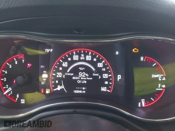 ✅ 2015 Dodge Durango SXT • VIN: 1C4RDHAG6FC946262 • Lot: 43509638. Wystawiony na IAAI z przebiegiem 163 546 mil. Bezpłatny archiwum sprzedaży aukcyjnych z USA i szczegółowy raport historii pojazdu na DreamBid. Zdjęcie 7.