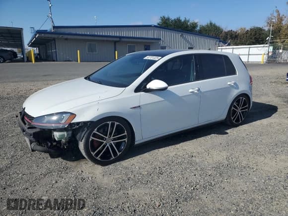 ✅ 2015 Volkswagen Golf GTI S • VIN: 3VW5T7AU2FM025668 • Лот: 92701325. Опубликован ранее на Copart с пробегом 74 984 миль. Бесплатный доступ к архиву аукционных продаж из США и подробный отчёт об истории автомобиля на DreamBid. Изображение 1.