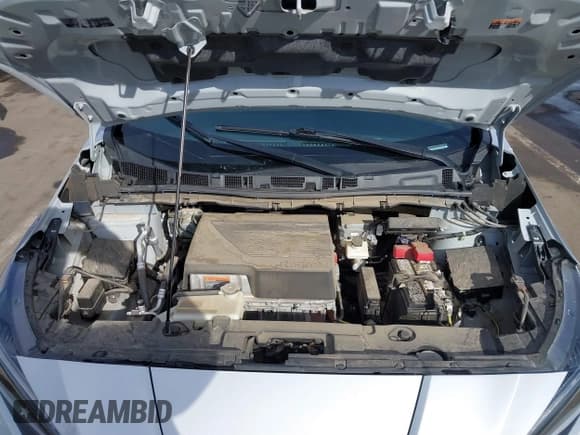 ✅ 2022 Nissan LEAF S • VIN: 1N4AZ1BV1NC562090 • Lot: 41098541. Listed on IAAI with 22,931 mi. Free auction sales archive from the USA and detailed vehicle history report at DreamBid. Image 10.