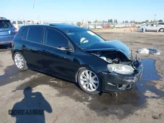 ✅ 2013 Volkswagen Golf TDI w/Sunroof & Nav • VIN: WVWNM7AJ5DW061759 • Lot: 43293151. Wystawiony na IAAI z przebiegiem 180 109 mil. Bezpłatny archiwum sprzedaży aukcyjnych z USA i szczegółowy raport historii pojazdu na DreamBid. Zdjęcie 1.