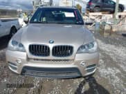 ✅ 2013 BMW X5 xDrive35i • VIN: 5UXZV4C56D0B23560 • Лот: 43582516. Опубликован ранее на IAAI с пробегом 206 874 миль. Бесплатный доступ к архиву аукционных продаж из США и подробный отчёт об истории автомобиля на DreamBid. Изображение 12.