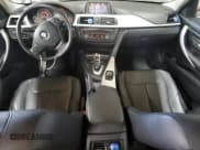 ✅ 2013 BMW 3 Series 328i xDrive • VIN: WBA3B5C50DF596786 • Лот: 82642875. Опубликован ранее на Copart с пробегом 107 943 миль. Бесплатный доступ к архиву аукционных продаж из США и подробный отчёт об истории автомобиля на DreamBid. Изображение 8.