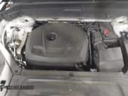 ✅ 2017 Volvo XC90 Momentum • VIN: YV4A22PK5H1106836 • Lot: 43305180. Listed on IAAI with 185,009 mi. Free auction sales archive from the USA and detailed vehicle history report at DreamBid. Image 10.