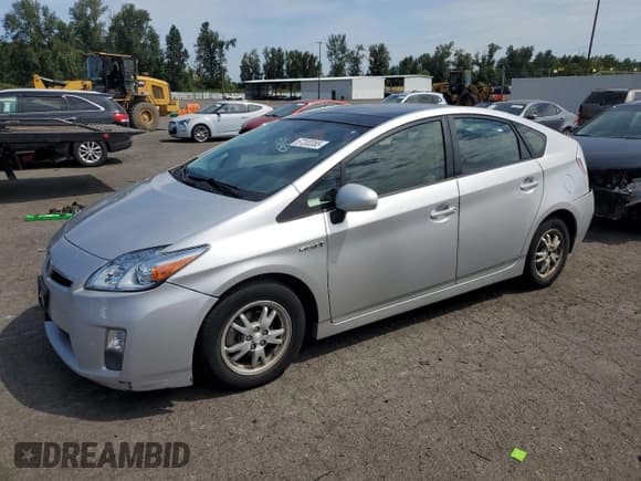 ✅ 2010 Toyota Prius IV • VIN: JTDKN3DU3A0226687 • Lot: 67200355. Listed on Copart with 78,108 mi. Free auction sales archive from the USA and detailed vehicle history report at DreamBid. Image 1.