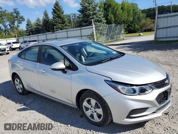 ✅ 2018 Chevrolet Cruze LS • VIN: 1G1BC5SM1J7205440 • Lot: 66359193. Listed on Copart with 15,435 mi. Free auction sales archive from the USA and detailed vehicle history report at DreamBid. Image 4.