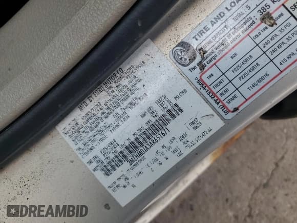 ✅ 2010 Mercury Milan Premier • VIN: 3MEHM0JA3AR651671 • Lot: 55265865. Listed on Copart with 250,507 mi. Free auction sales archive from the USA and detailed vehicle history report at DreamBid. Image 12.