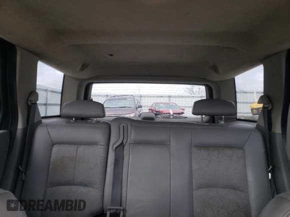 ✅ 2005 Saturn VUE • VIN: 5GZCZ63465S858605 • Lot: 87466284. Wystawiony na Copart z przebiegiem 265 836 mil. Bezpłatny archiwum sprzedaży aukcyjnych z USA i szczegółowy raport historii pojazdu na DreamBid. Zdjęcie 10.