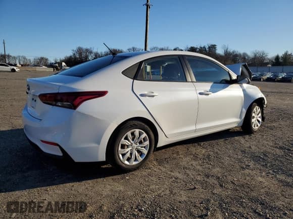 ✅ 2018 Hyundai Accent SE • VIN: 3KPC24A37JE023016 • Лот: 86780234. Опубликован ранее на Copart с пробегом 112 048 миль. Бесплатный доступ к архиву аукционных продаж из США и подробный отчёт об истории автомобиля на DreamBid. Изображение 3.