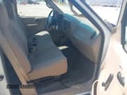 ✅ 2001 Ford F-150 XL • VIN: 1FTRX17W61NB32655 • Lot: 42563141. Listed on IAAI with 226,796 mi. Free auction sales archive from the USA and detailed vehicle history report at DreamBid. Image 5.