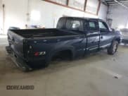 ✅ 2005 Chevrolet Silverado 1500 LS • VIN: 1GCEK19T45E274962 • Lot: 92251245. Wystawiony na Copart z przebiegiem 243 472 mil. Bezpłatny archiwum sprzedaży aukcyjnych z USA i szczegółowy raport historii pojazdu na DreamBid. Zdjęcie 3.