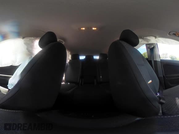 ✅ 2021 Volkswagen Tiguan S • VIN: 3VV1B7AX5MM148491 • Lot: 42561437. Listed on IAAI with 54,084 mi. Free auction sales archive from the USA and detailed vehicle history report at DreamBid. Image 18.