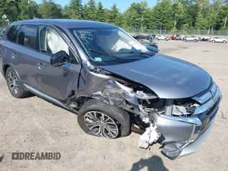2017 Mitsubishi Outlander ES с VIN JA4AD2A32HZ002721, выставлен на аукционе IAAI как лот 43170748 с пробегом 72 388 миль миль и . История ставок и продаж доступна на DreamBid. Изображение 1.