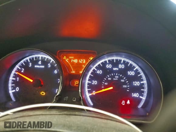 ✅ 2014 Nissan Note S Plus • VIN: 3N1CE2CP6EL399433 • Lot: 93697745. Wystawiony na Copart z przebiegiem 148 123 mil. Bezpłatny archiwum sprzedaży aukcyjnych z USA i szczegółowy raport historii pojazdu na DreamBid. Zdjęcie 9.